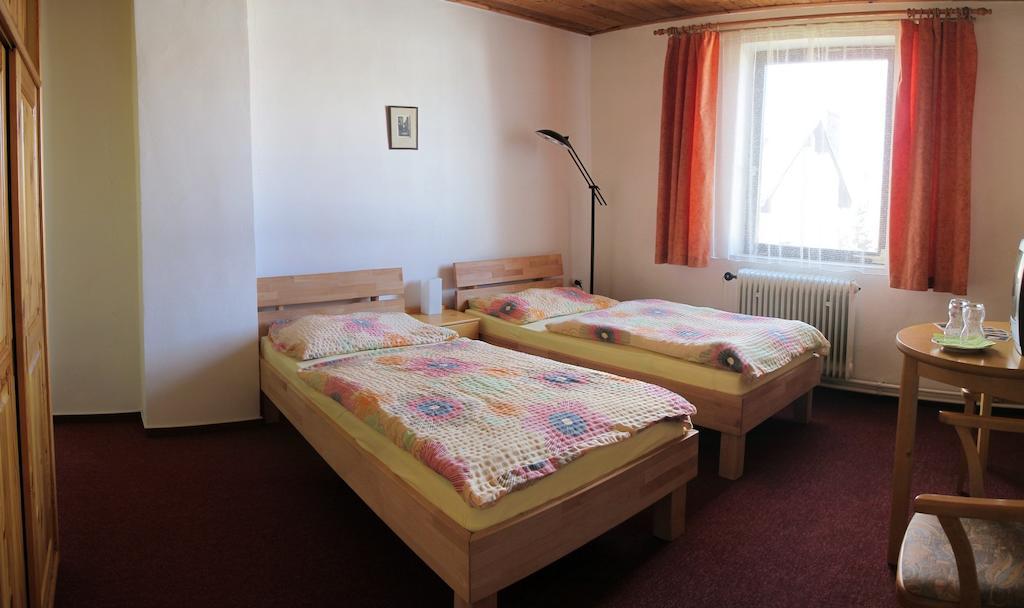 Penzion Eliska Praga Habitación foto